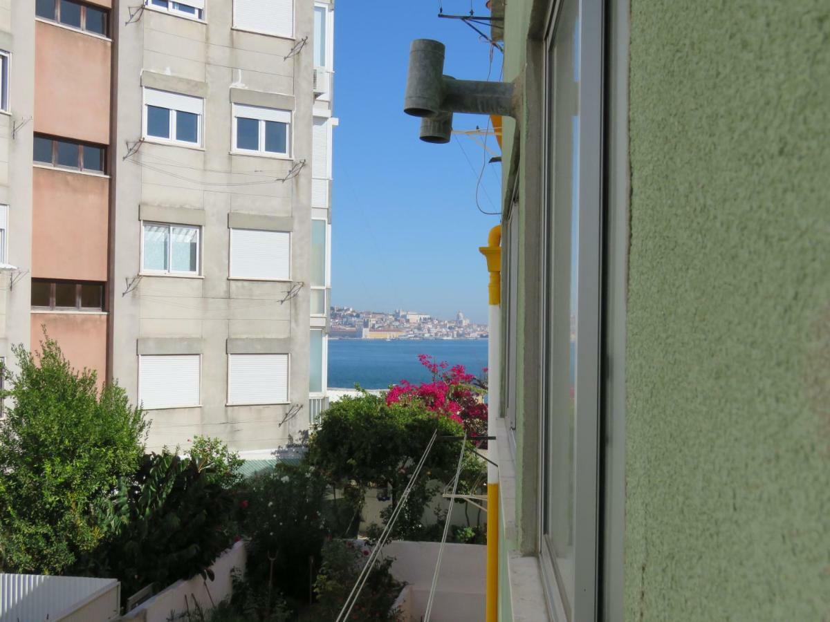 Tejo House River Lisbon Almada Luaran gambar